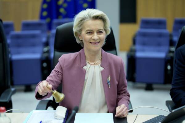 Pnrr, Von der Leyen: “Usare fondi con saggezza, Ue sostiene Italia”