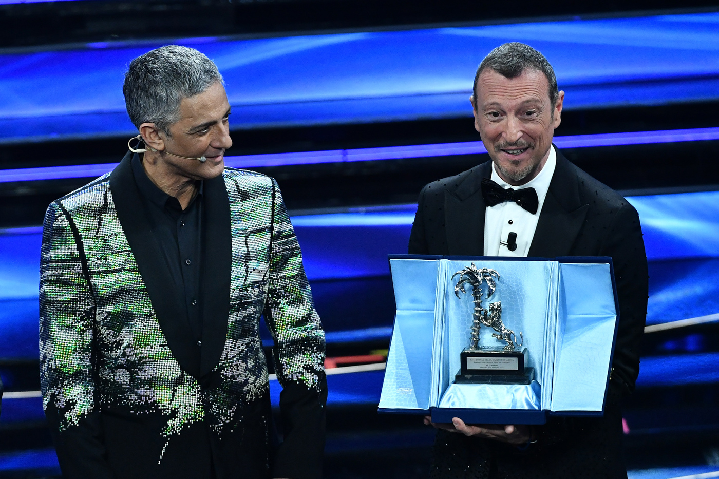 Sanremo, Fiorello co-conduttore ultima serata: “Non lo sapevo! Organizzo uno sciopero”