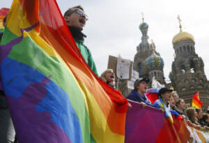 Russia mette al bando movimento Lgbt: “È estremista”