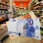 Inflazione, nuova frenata: +0,8% a novembre