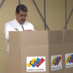 Venezuela, Maduro vota per il referendum sulla regione dell’Esequibo