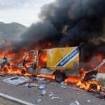 Novara, tentano rapina a portavalori su A4 con tir di traverso