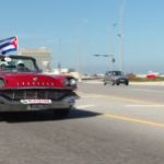 Le auto americane degli anni ’50 invadono le strade di Cuba
