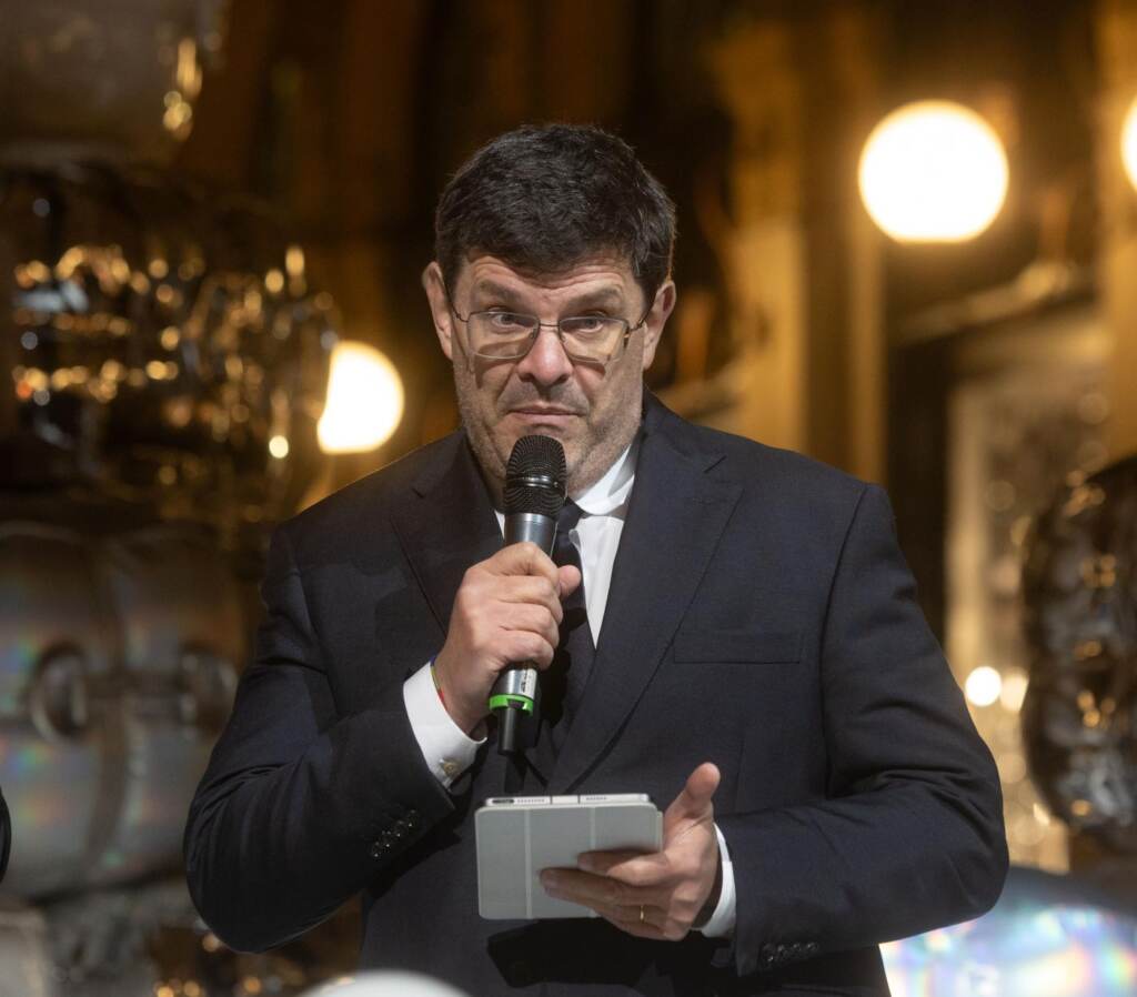 Galleria foto 'Natale, Milano accende l’albero di Gucci' - foto 2