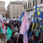 Sanità, medici e infermieri in piazza a Roma contro la manovra