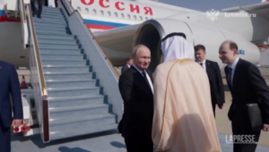 Russia, Putin arrivato ad Abu Dhabi