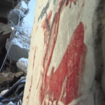 Gaza, a Rafah si scava tra le macerie dopo i raid notturni di Israele