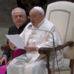 Vaticano, Papa: “Pensiamo al dramma di Gaza, sono i bambini che pagano il conto”