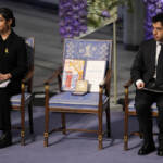 Iran, Nobel per la Pace consegnato ai figli di Narges Mohammadi a Oslo