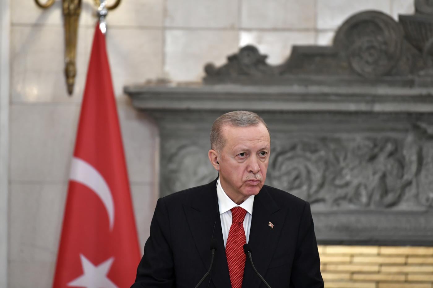 Turchia, shock per aggressione arbitro: Erdogan lo chiama in ospedale