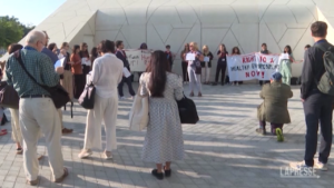 Cop28, continuano le proteste a Dubai