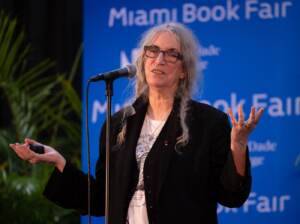 Patti Smith presenta a Miami il suo libro dal titolo A Book of Days