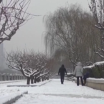 Cina, scuole e strade chiuse per le nevicate