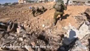 Gaza, soldati israeliani in azione sul terreno