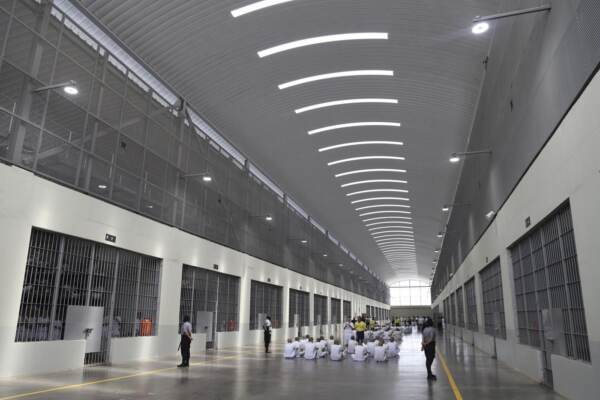 El Salvador Prison