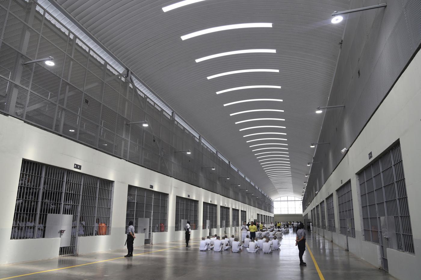 Carceri, 67 suicidi in cella da inizio 2023