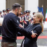 Zelensky a Meloni: “Grato a Italia per aver difeso libertà”