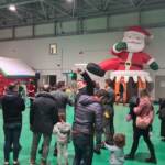 Pescara, Babbo Natale in elicottero all’hangar della Guardia di Finanza