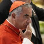 Processo in Vaticano, il cardinal Becciu condannato a 5 anni e mezzo