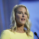 Usa, scandalo sessuale travolge leader mamme anti-gay