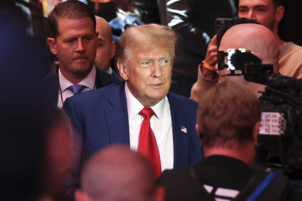 Usa, Trump shock su migranti: “Avvelenano sangue del nostro Paese”