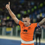 Lazio-Inter 0-2, nerazzurri a +4 sulla Juve