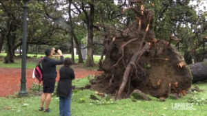 Buenos Aires, i danni della tempesta sulla capitale argentina