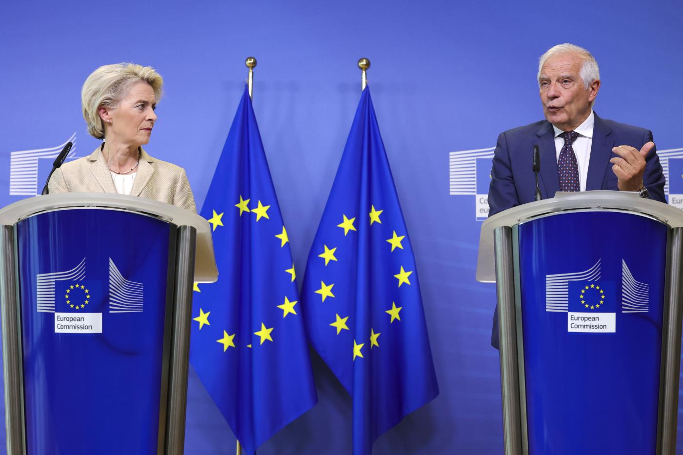 Ucraina, Ue adotta 12esimo pacchetto sanzioni a Russia: c’è embargo a diamanti