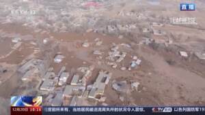 Cina, terremoto nel Nord ovest: soccorritori tra macerie