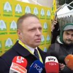 Carne coltivata, Lollobrigida: “Proposta Francia dimostra avanguardia Italia”