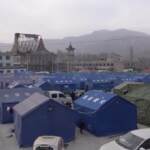 Terremoto in Cina, allestite tende per migliaia di sfollati