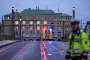 Praga: sparatoria in scuola, ci sono morti e feriti