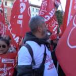 Sciopero commercio e turismo, migliaia manifestano a Milano