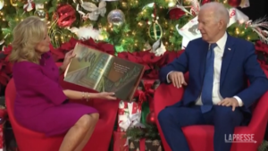 Natale, Joe e Jill Biden visitano i bimbi in ospedale