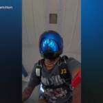 F1, per Hamilton vacanze spericolate: il lancio con il paracadute