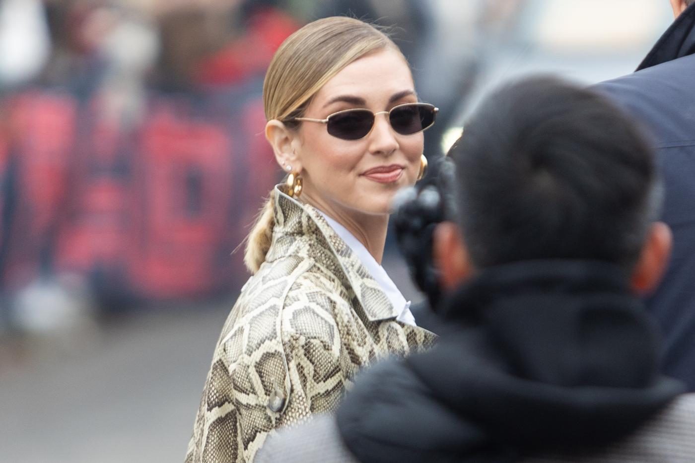 Caso Ferragni, prima uscita per l’influencer al parco con mamma e figli