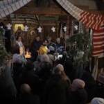 Ucraina, a Kiev si festeggia il Natale all’ombra della guerra con Mosca