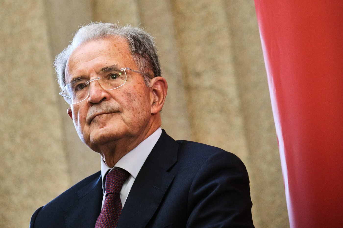 Ue, Prodi: “Non ha senso armarsi senza politica unitaria”