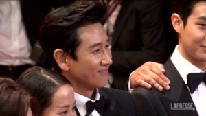 Morte Lee Sun-kyun: nel 2019 era sul red carpet di Cannes con il cast di Parasite