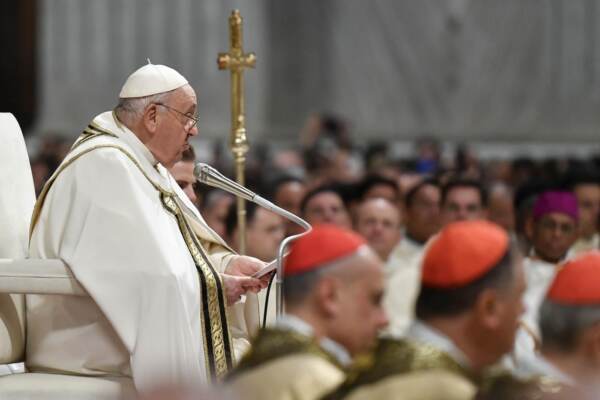 Papa Francesco Santa Messa in occasione del Natale del Signore