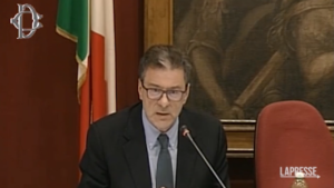 Superbonus, Giorgetti: “Ha effetti radioattivi sulla finanza”