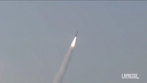 Pakistan, testato il missile Fatah II