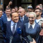 Silvio Berlusconi, nel 2023 l’addio al Cav: Tajani traghetta il partito nel 2024