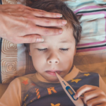 Influenza, cos’è il virus sinciziale e come proteggere i bimbi