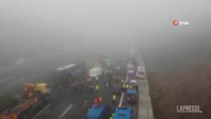 Turchia, incidente a catena in autostrada: almeno 10 i morti