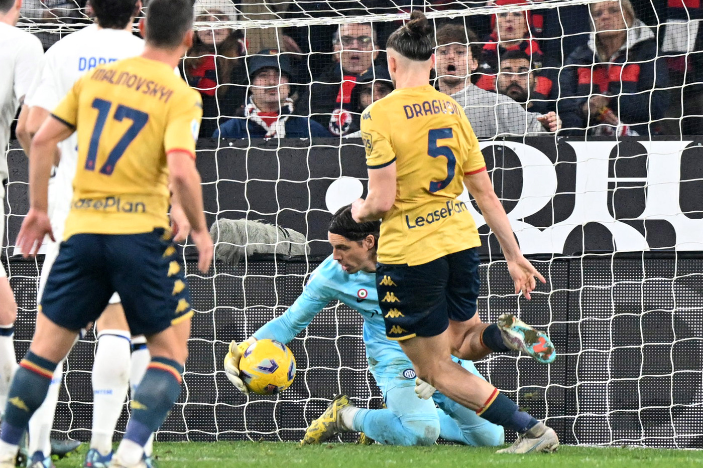 Genoa-Inter 1-1, battuta d’arresto per i nerazzurri Genoa-Inter 1-1, battuta d’arresto per i nerazzurri