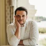 Francia, nonnismo su aiuto cuoco legato e abusato per ore: chef stellato Largeau nella bufera