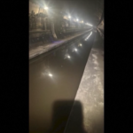 Tunnel sotto il Tamigi allagato, le immagini dei binari sott’acqua