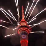 Nuova Zelanda, laser e fuochi d’artificio per il capodanno a Auckland