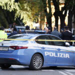 Roma, scooter investe pedone: muore 83enne